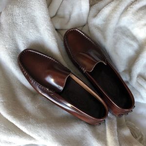tod’s patent loafers